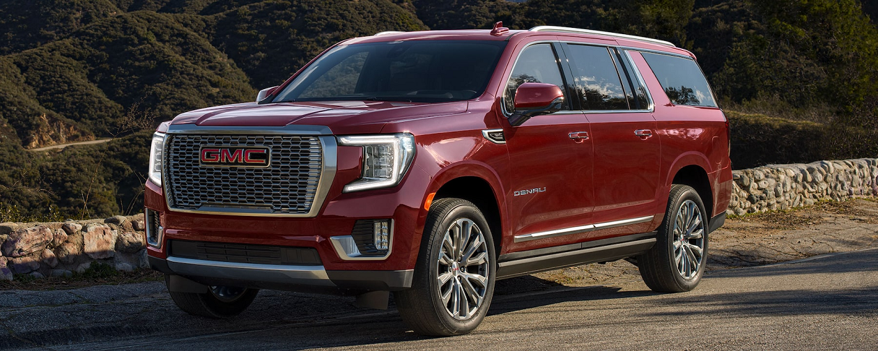 2023 GMC Yukon 3/4 view