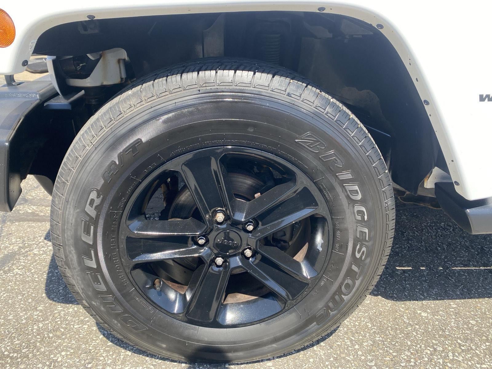 2017 Jeep Wrangler Unlimited Sahara 4x4