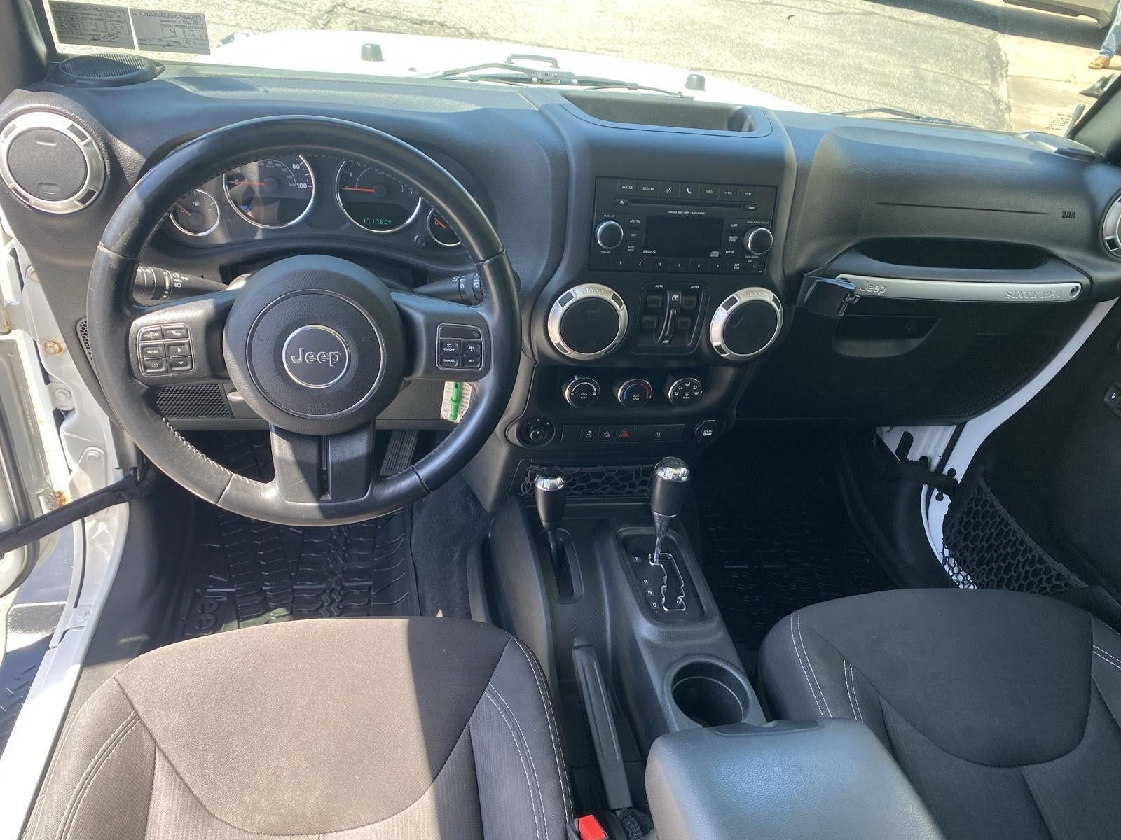 2017 Jeep Wrangler Unlimited Sahara 4x4