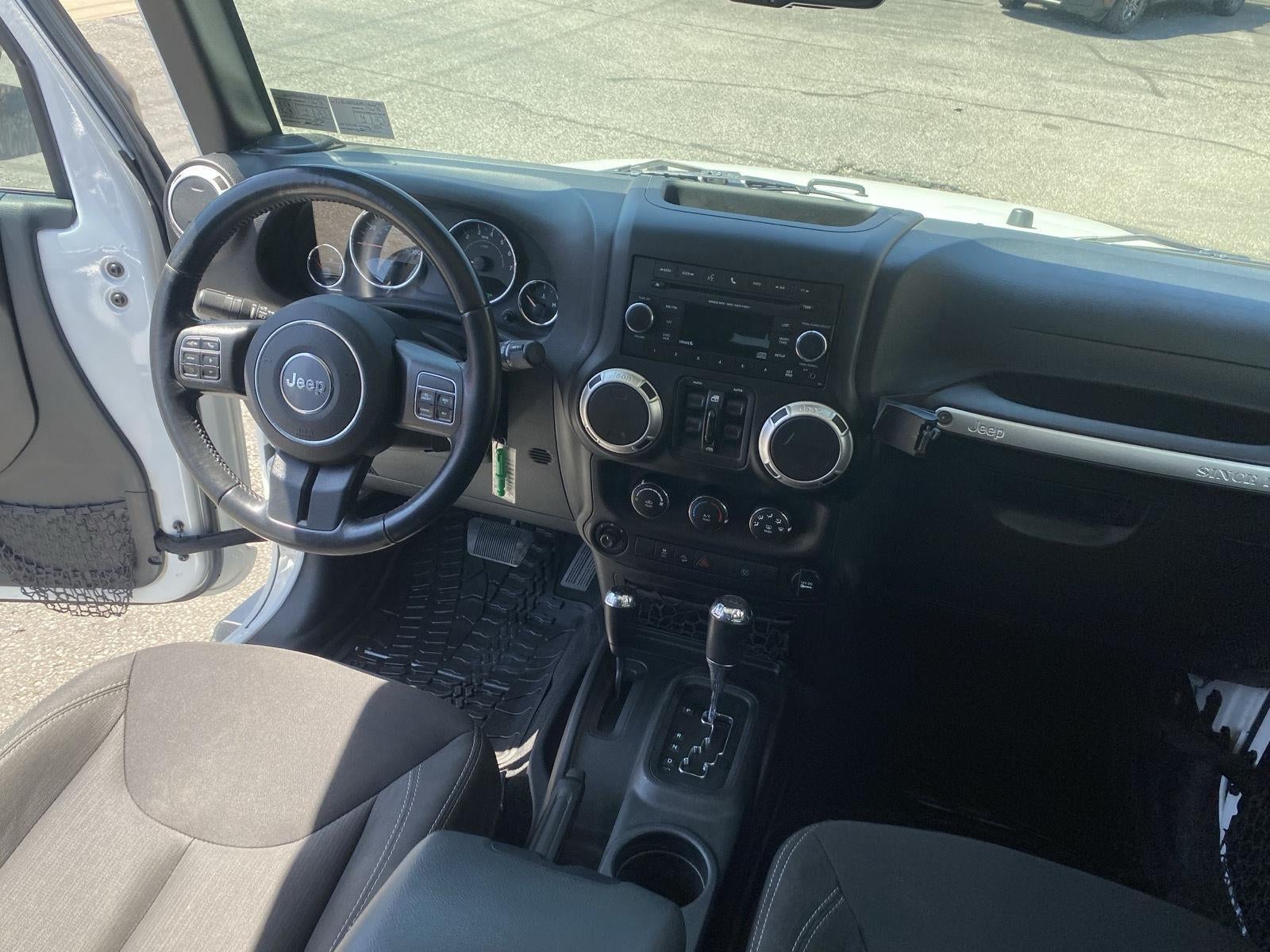 2017 Jeep Wrangler Unlimited Sahara 4x4