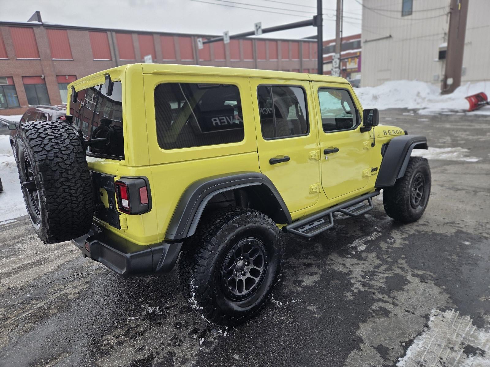 2022 Jeep Wrangler Unlimited High Tide 4x4