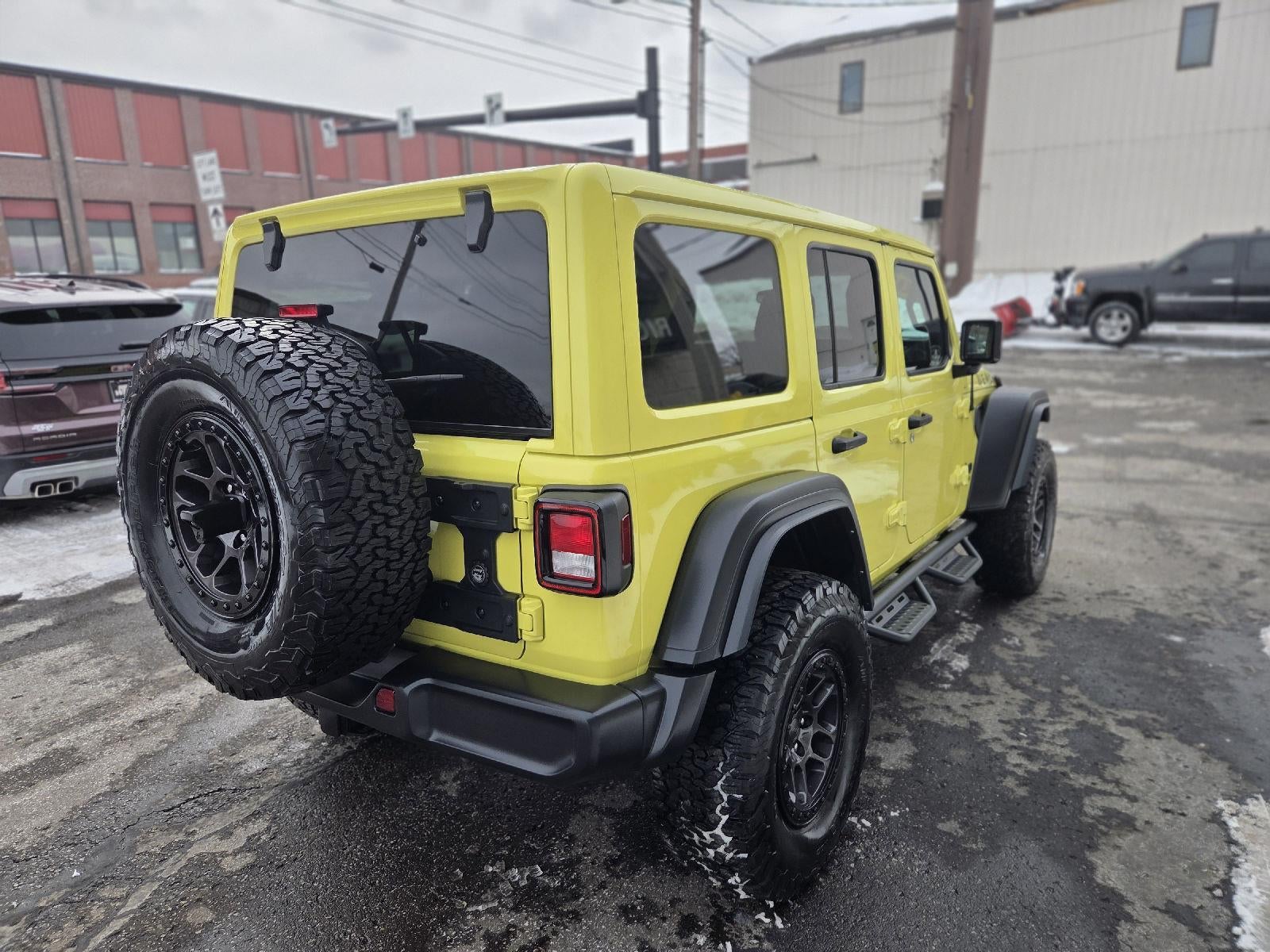 2022 Jeep Wrangler Unlimited High Tide 4x4