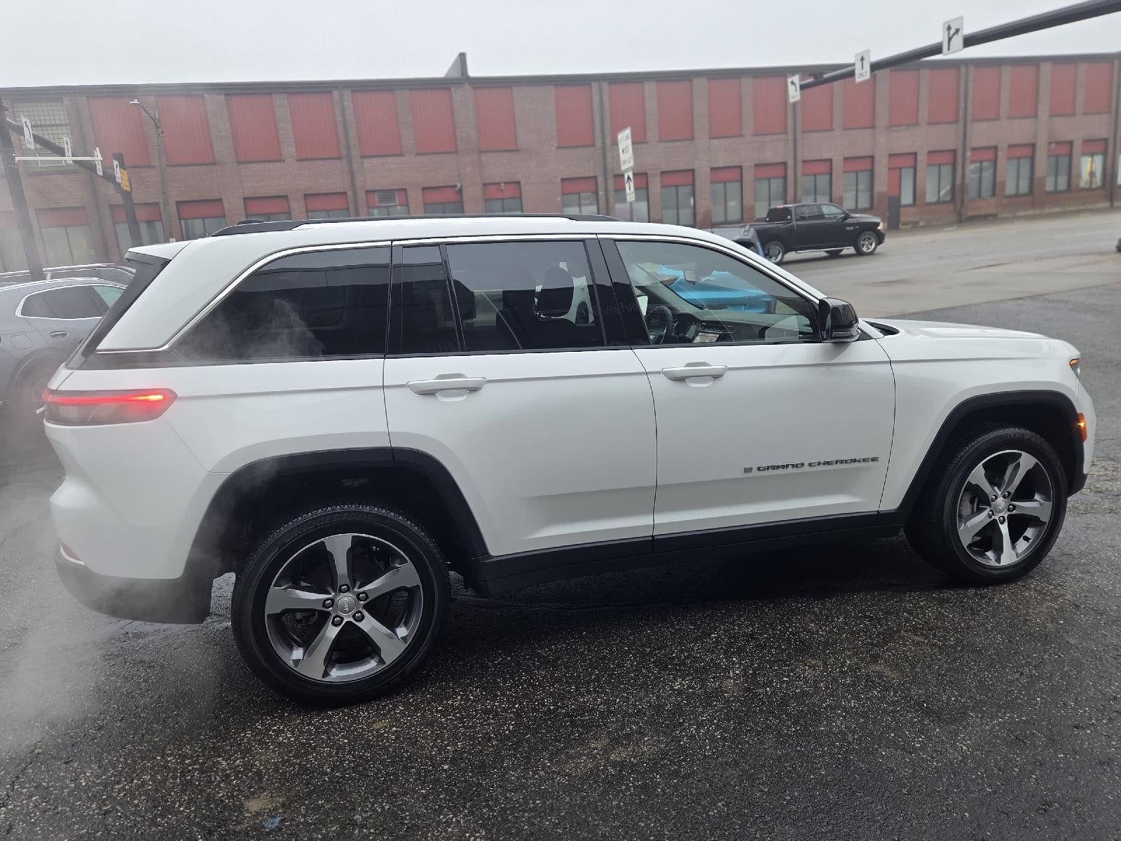 2023 Jeep Grand Cherokee Limited 4x4