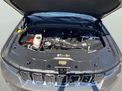 2025 Jeep Grand Cherokee Limited 4x4