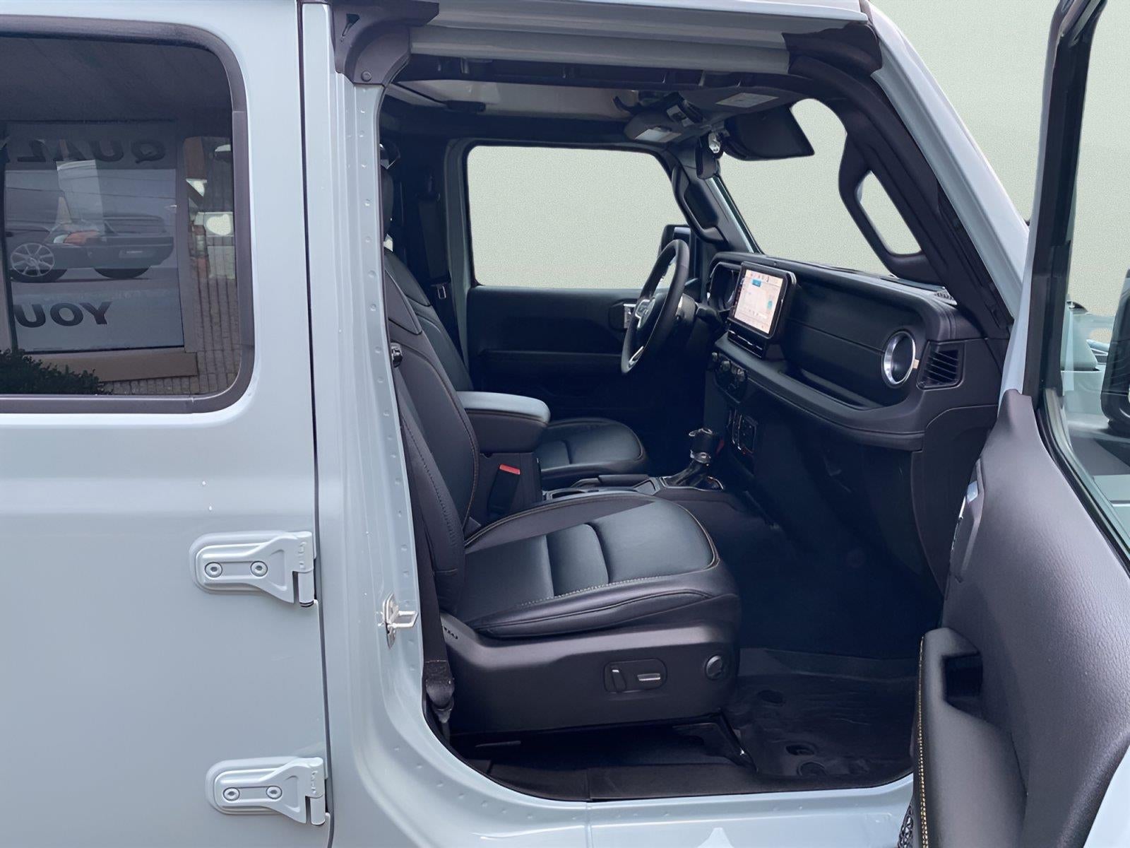 2024 Jeep Wrangler 4xe Sahara 4xe
