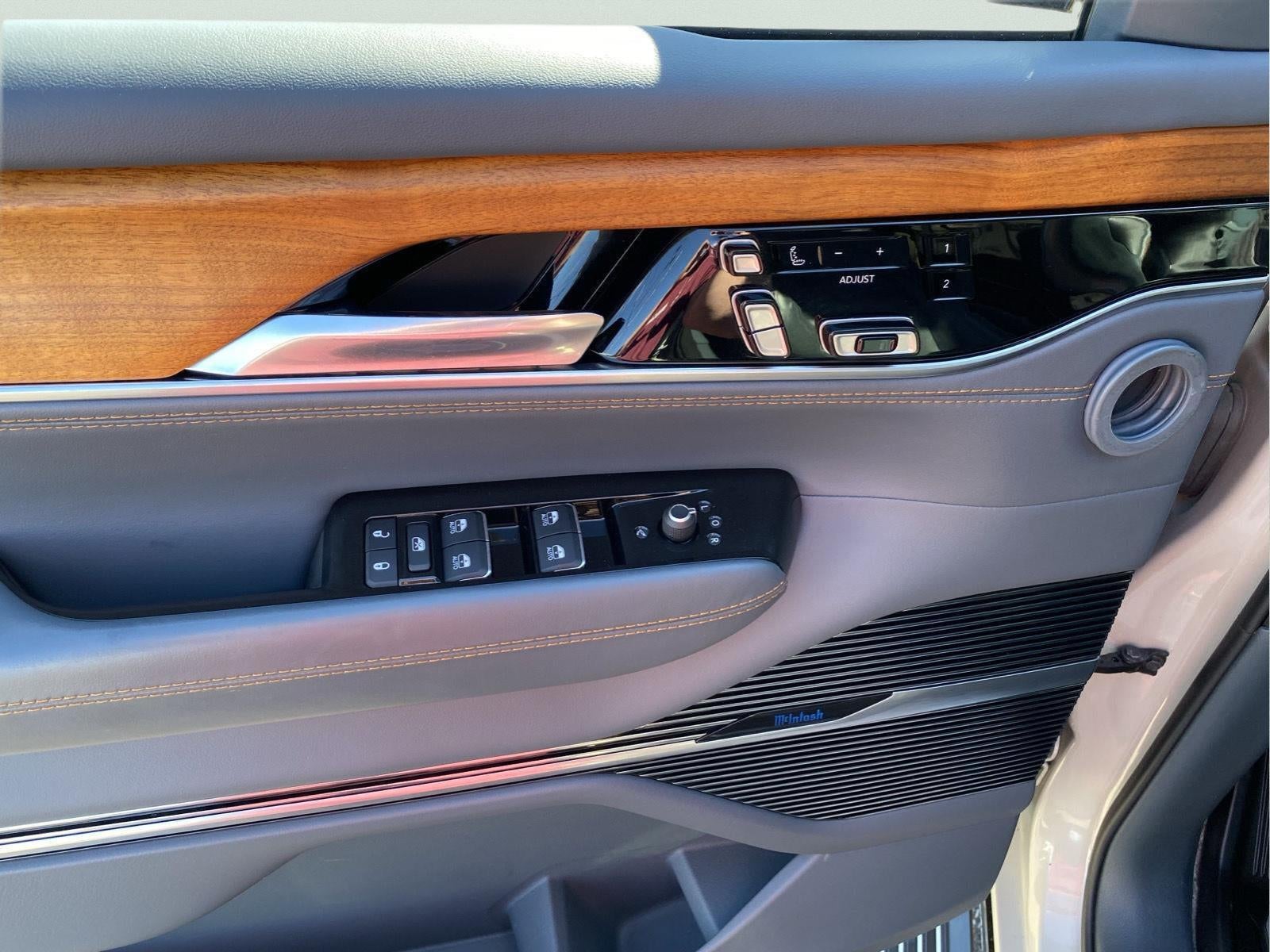 2022 Jeep Grand Wagoneer Series II 4x4