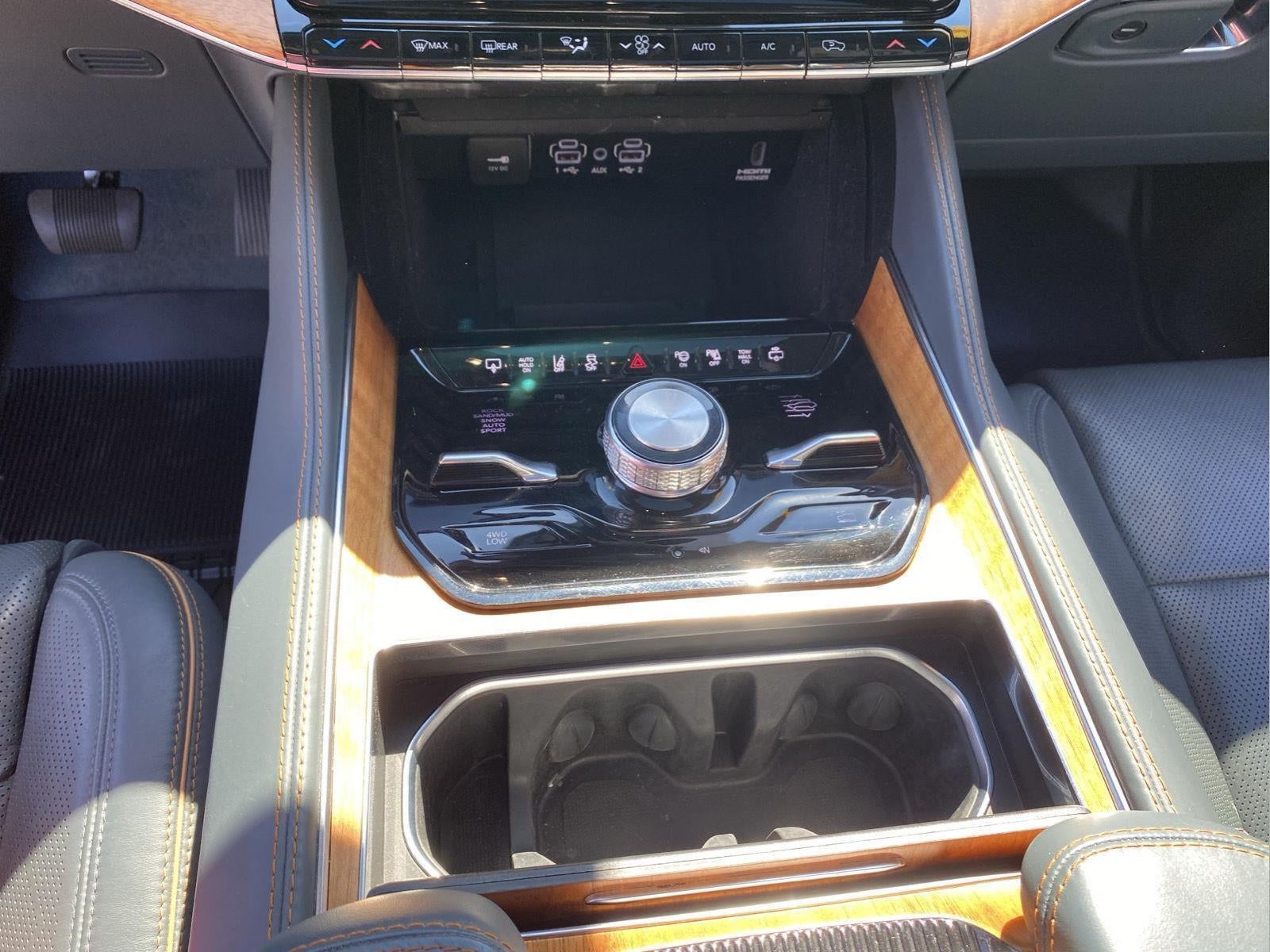 2022 Jeep Grand Wagoneer Series II 4x4