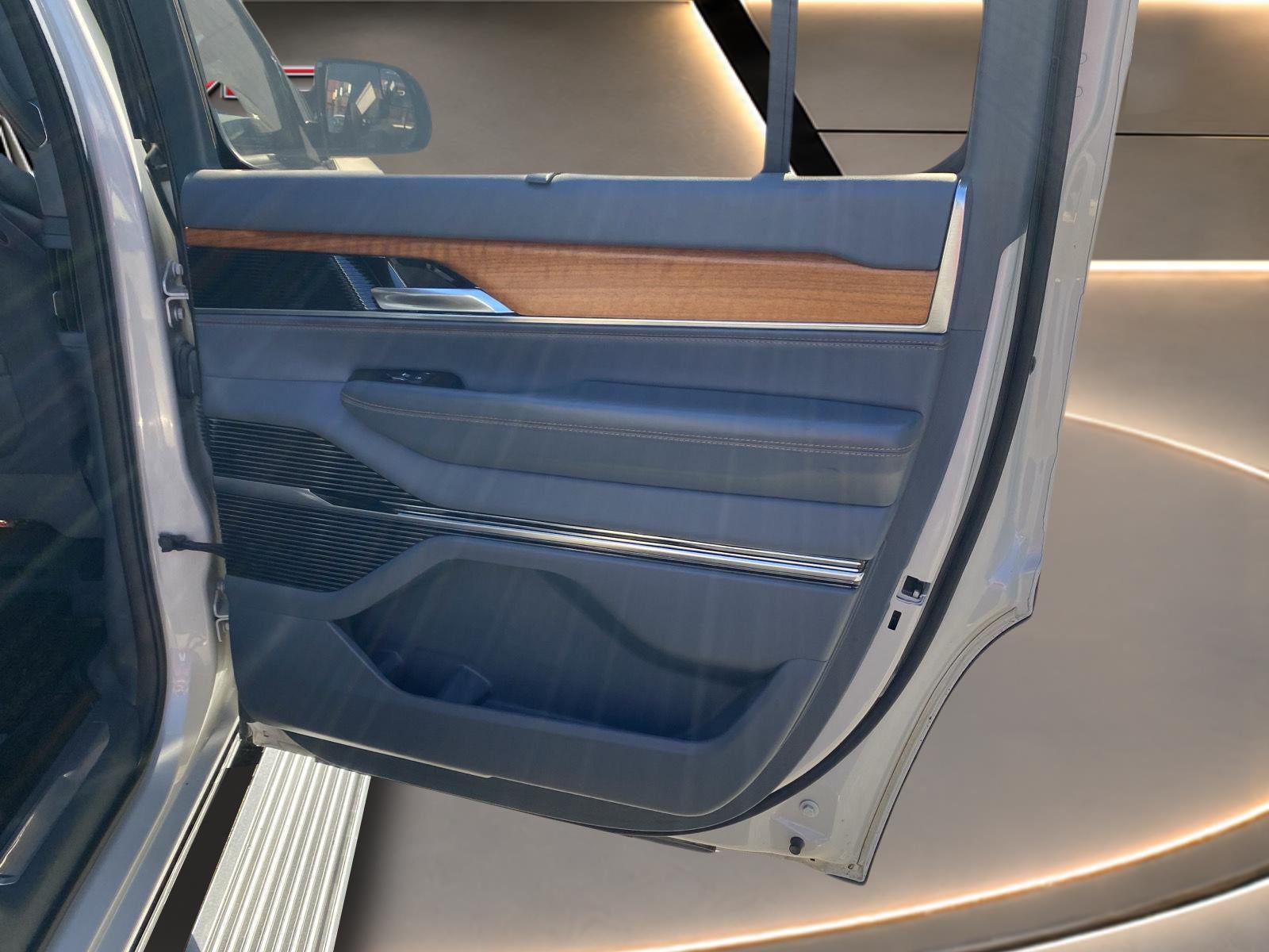2022 Jeep Grand Wagoneer Series II 4x4