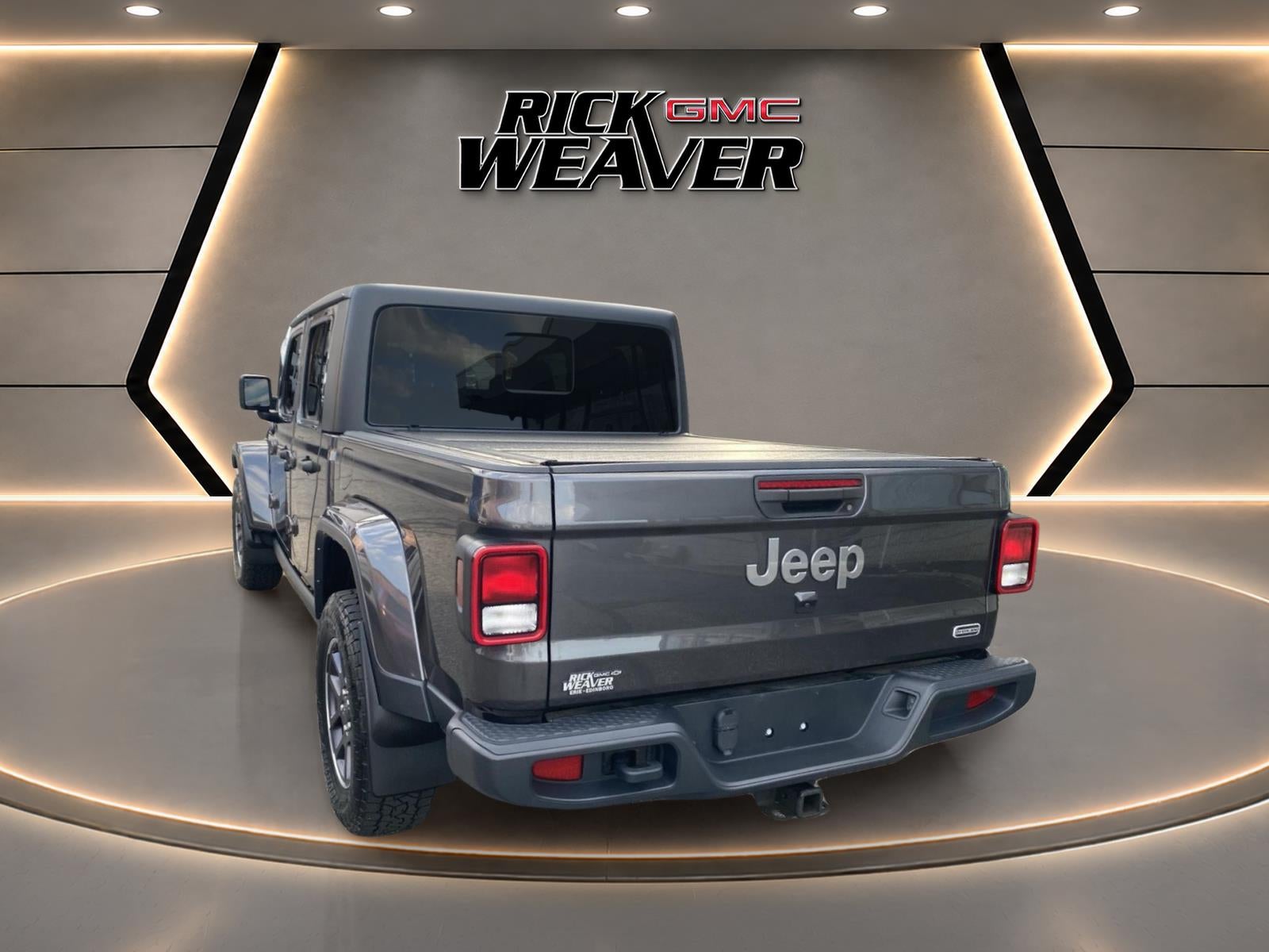 2022 Jeep Gladiator Overland
