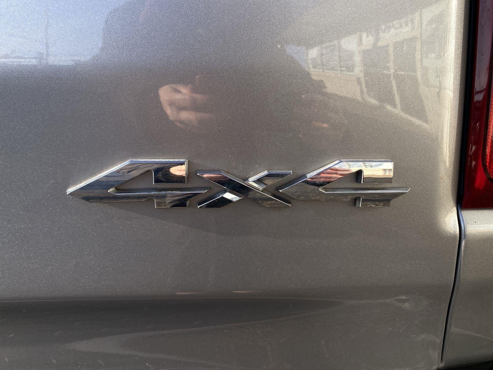 2020 RAM 1500 Laramie Crew Cab 4x4 5'7" Box