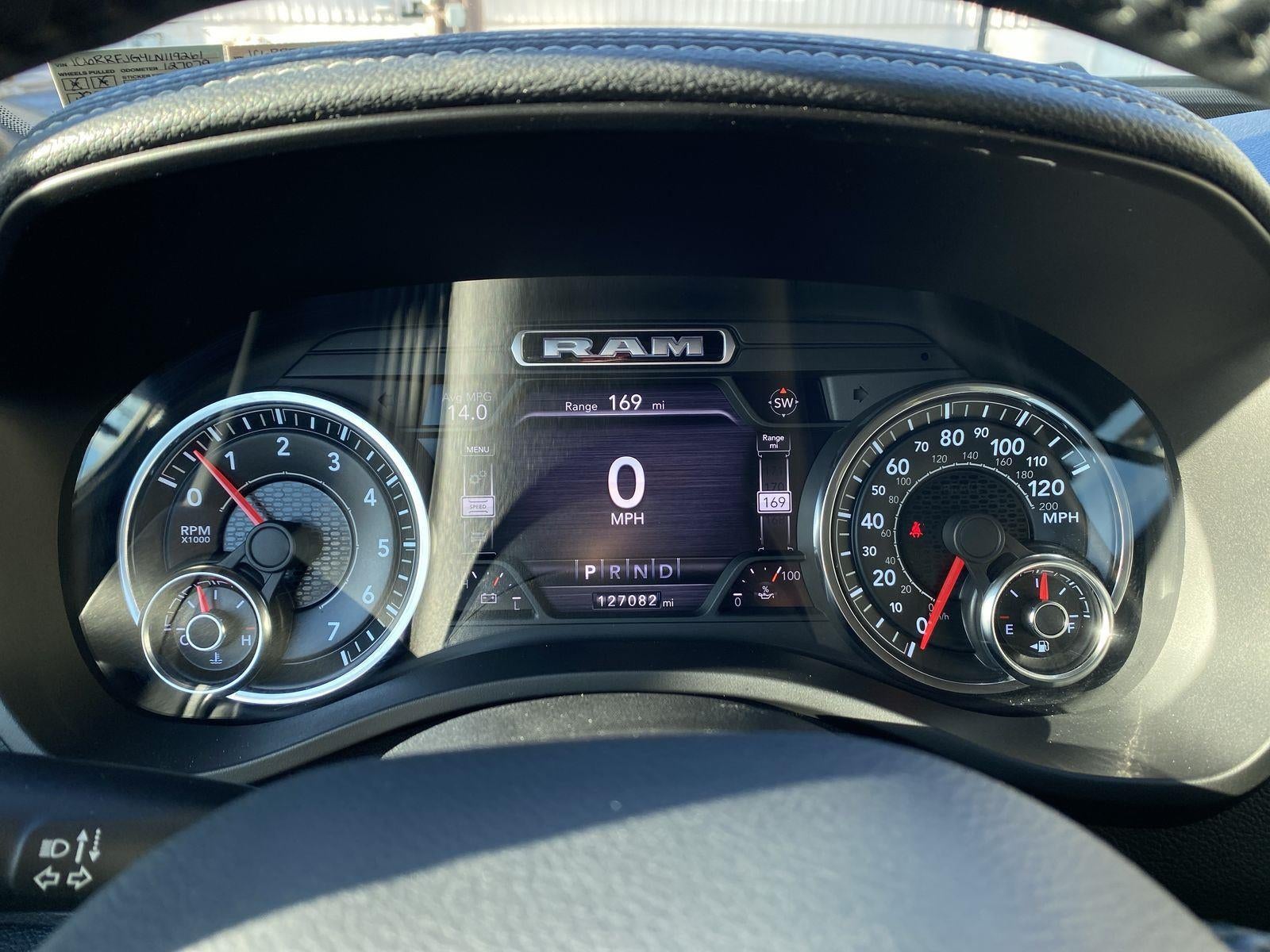 2020 RAM 1500 Laramie Crew Cab 4x4 5'7" Box