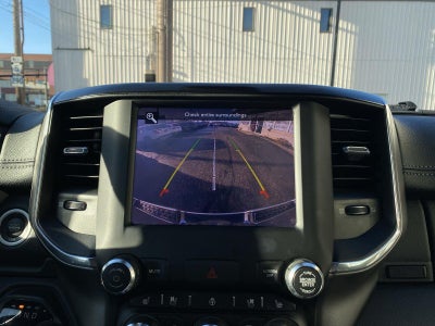 2020 RAM 1500 Laramie Crew Cab 4x4 5'7" Box