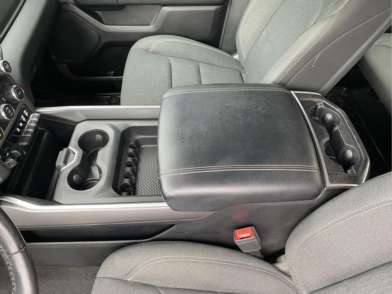 2020 RAM 1500 Big Horn Crew Cab 4x4 5'7" Box