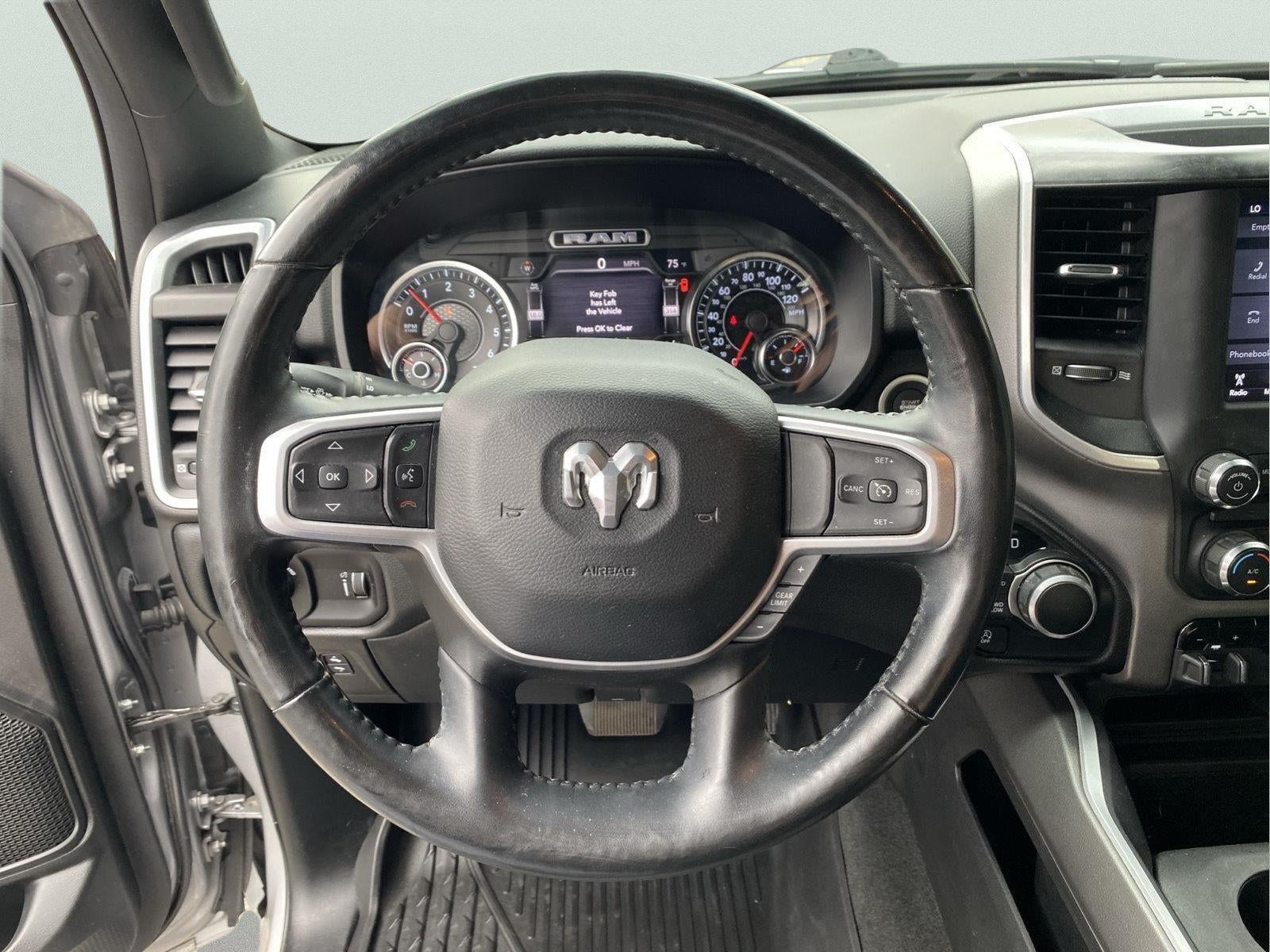 2020 RAM 1500 Big Horn Crew Cab 4x4 5'7" Box