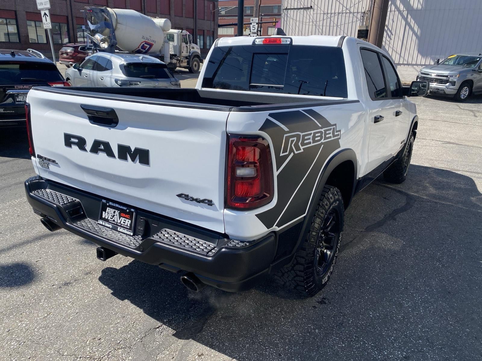 2025 RAM 1500 Rebel Crew Cab 4x4 5'7" Box