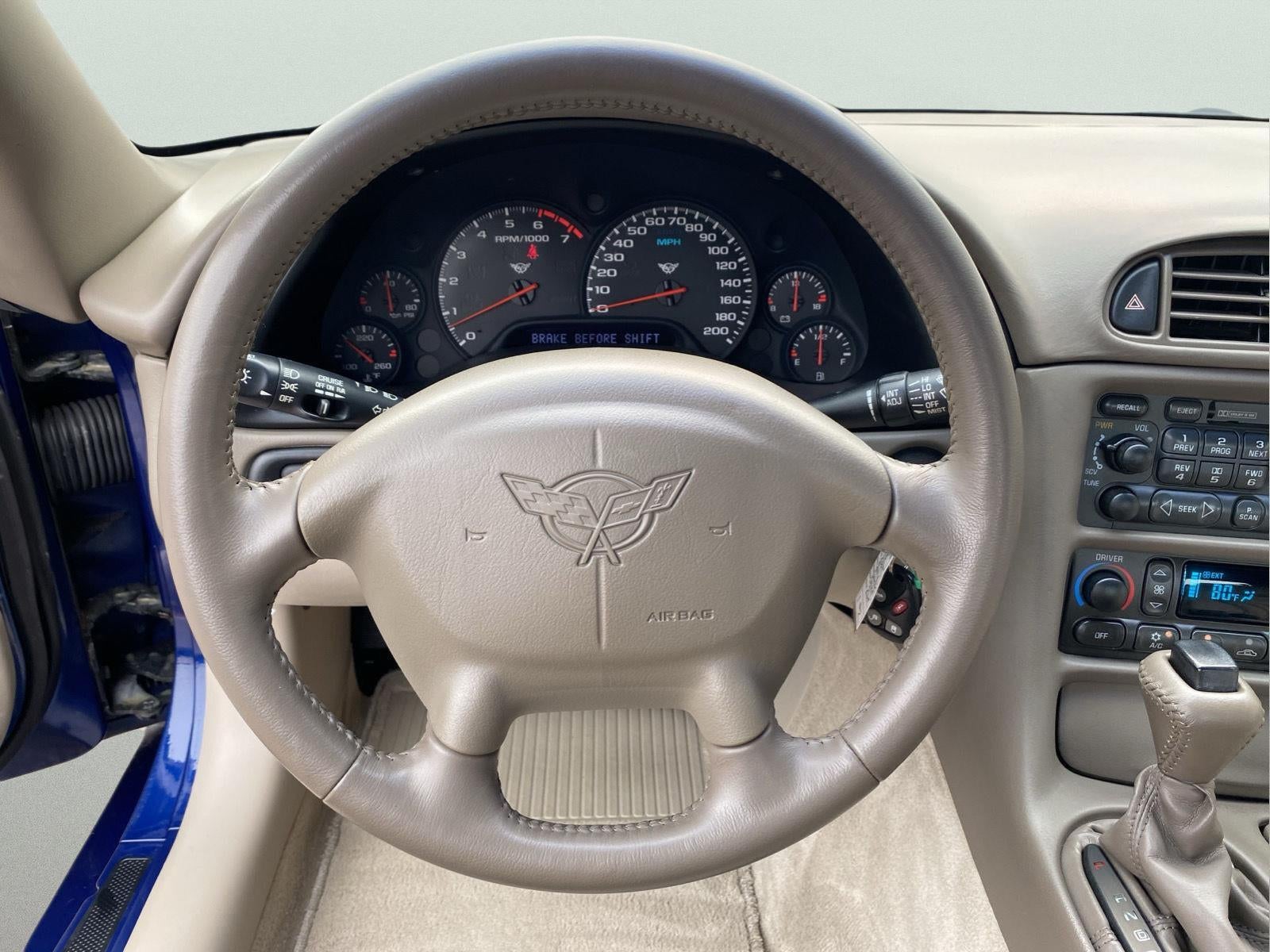 2004 Chevrolet Corvette Base