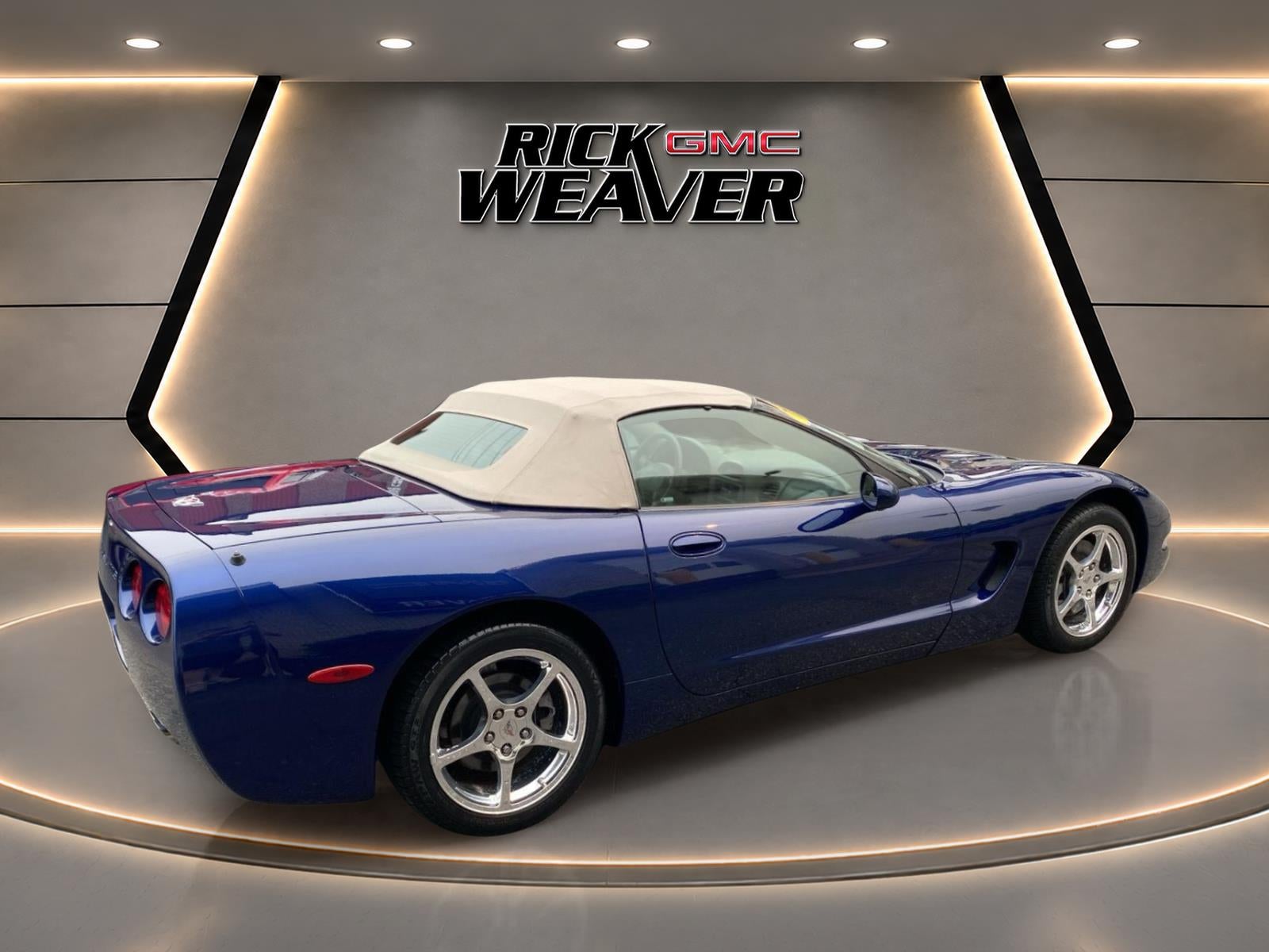 2004 Chevrolet Corvette Base