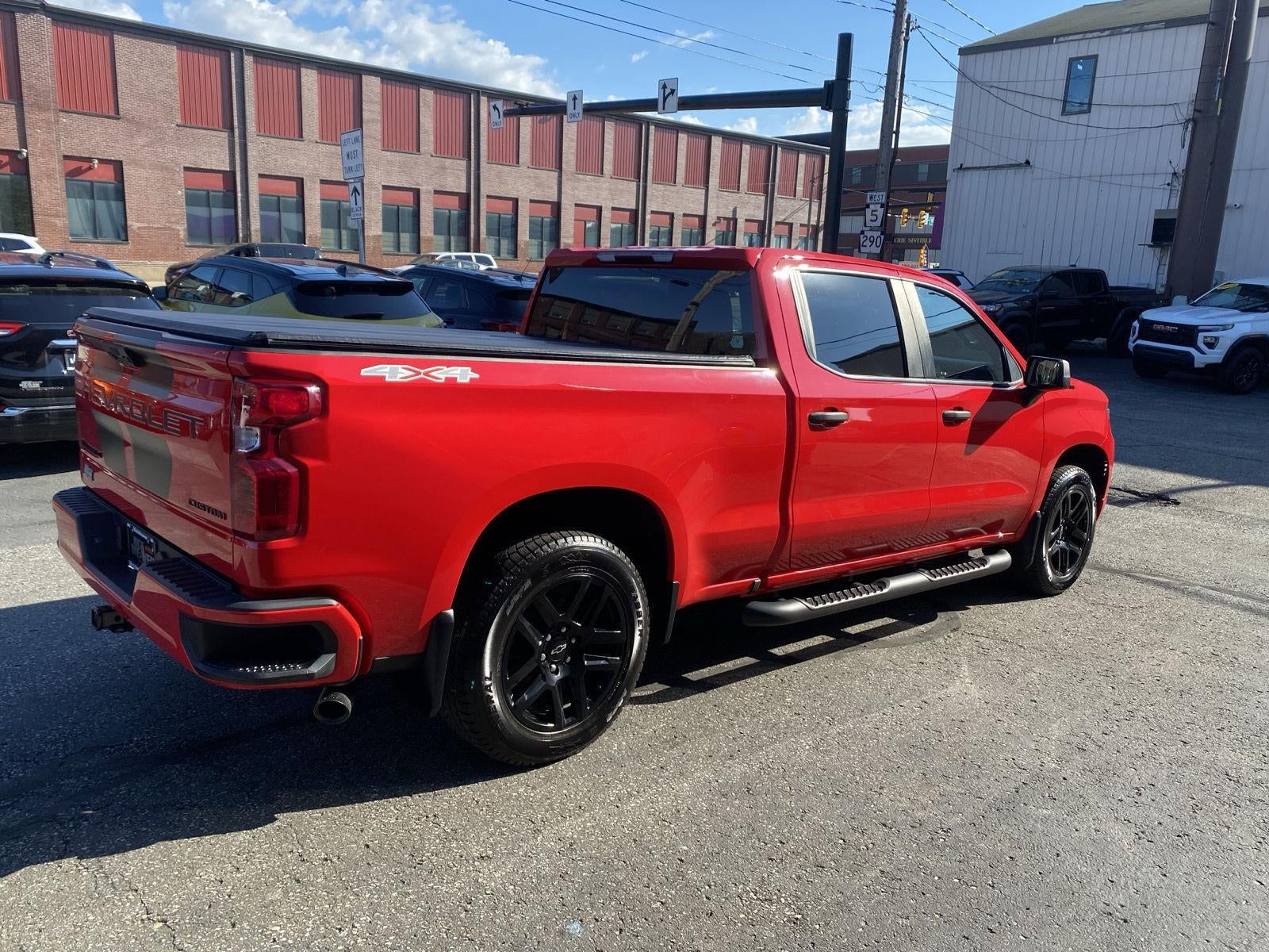 2024 Chevrolet Silverado 1500 Custom