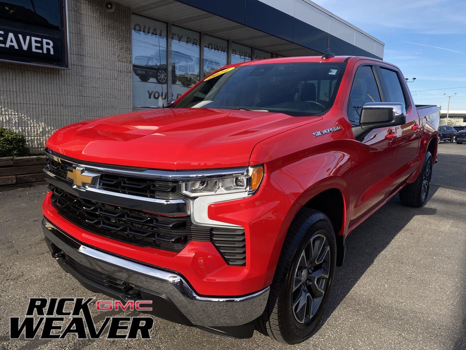 2024 Chevrolet Silverado 1500 LT (2FL)