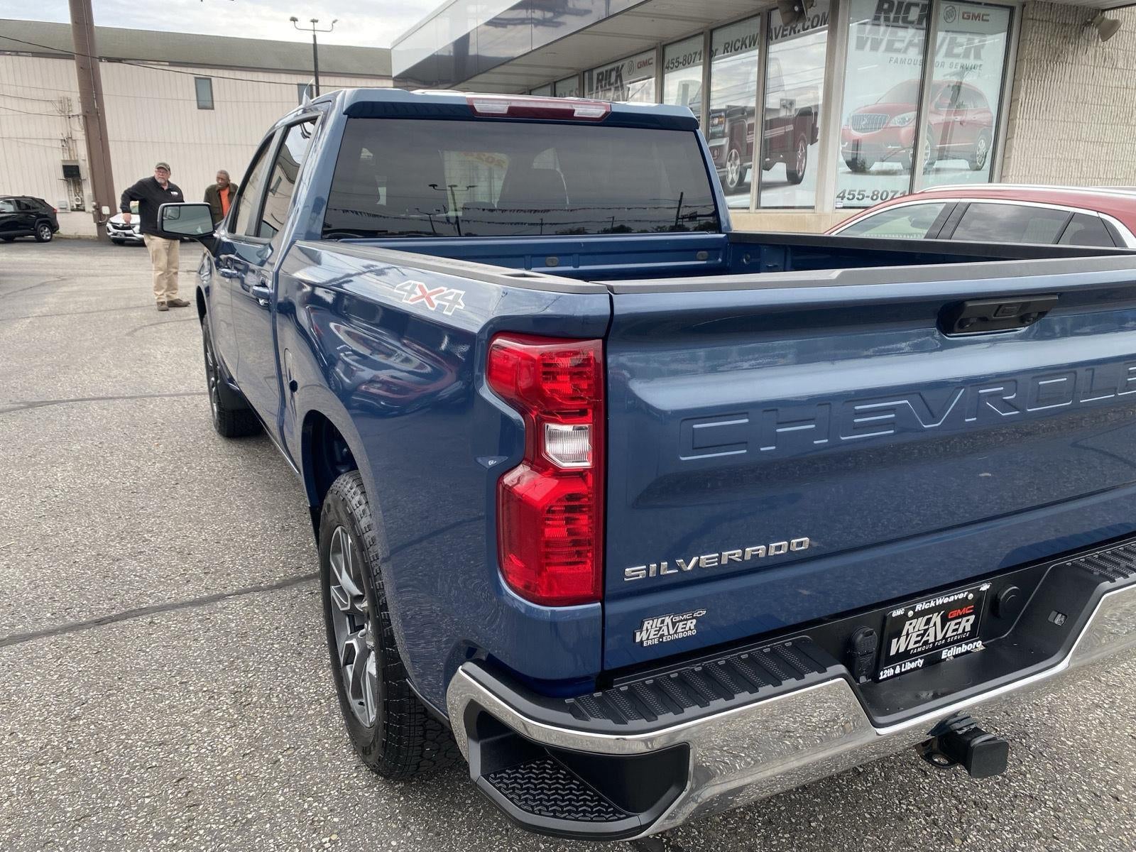 2024 Chevrolet Silverado 1500 LT (2FL)