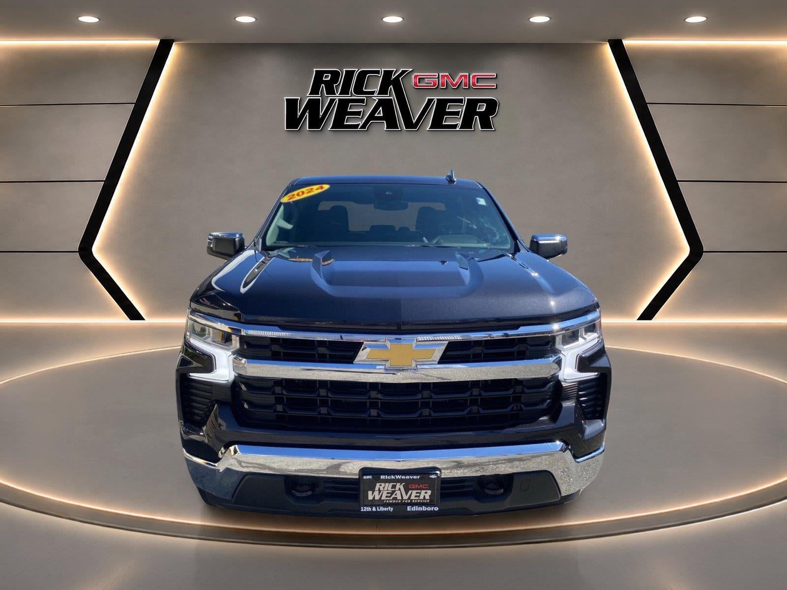 2024 Chevrolet Silverado 1500 LT (2FL)