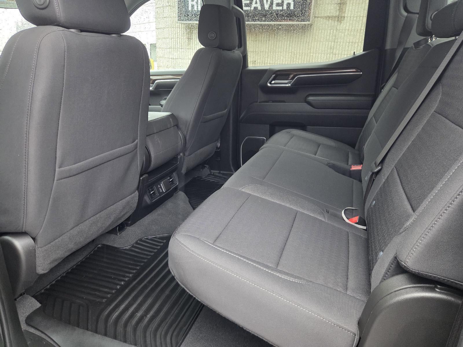 2023 Chevrolet Silverado 1500 LT (2FL)