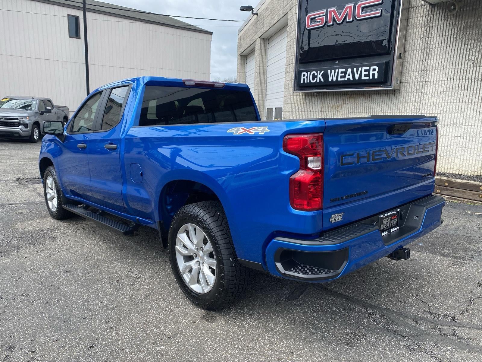 2023 Chevrolet Silverado 1500 Custom