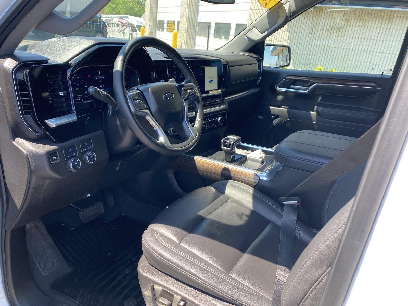 2024 Chevrolet Silverado 1500 RST