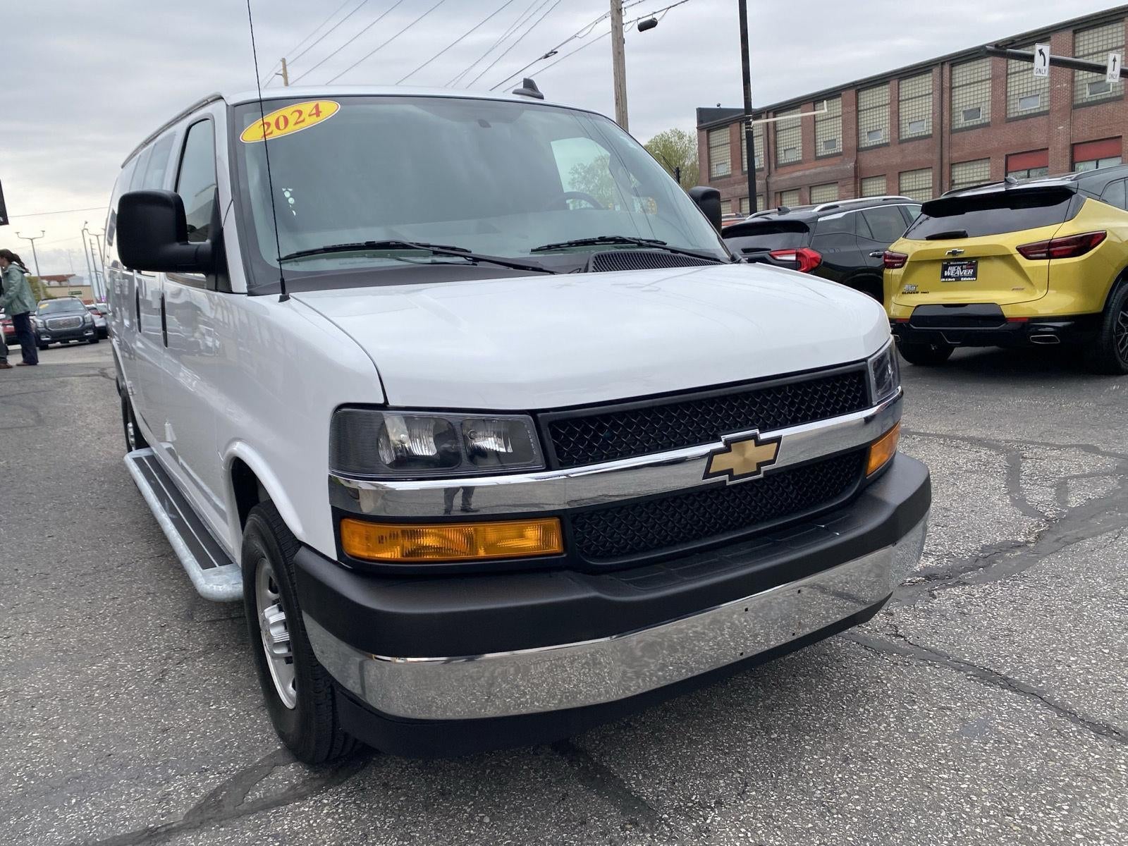 2024 Chevrolet Express Cargo 2500 WT