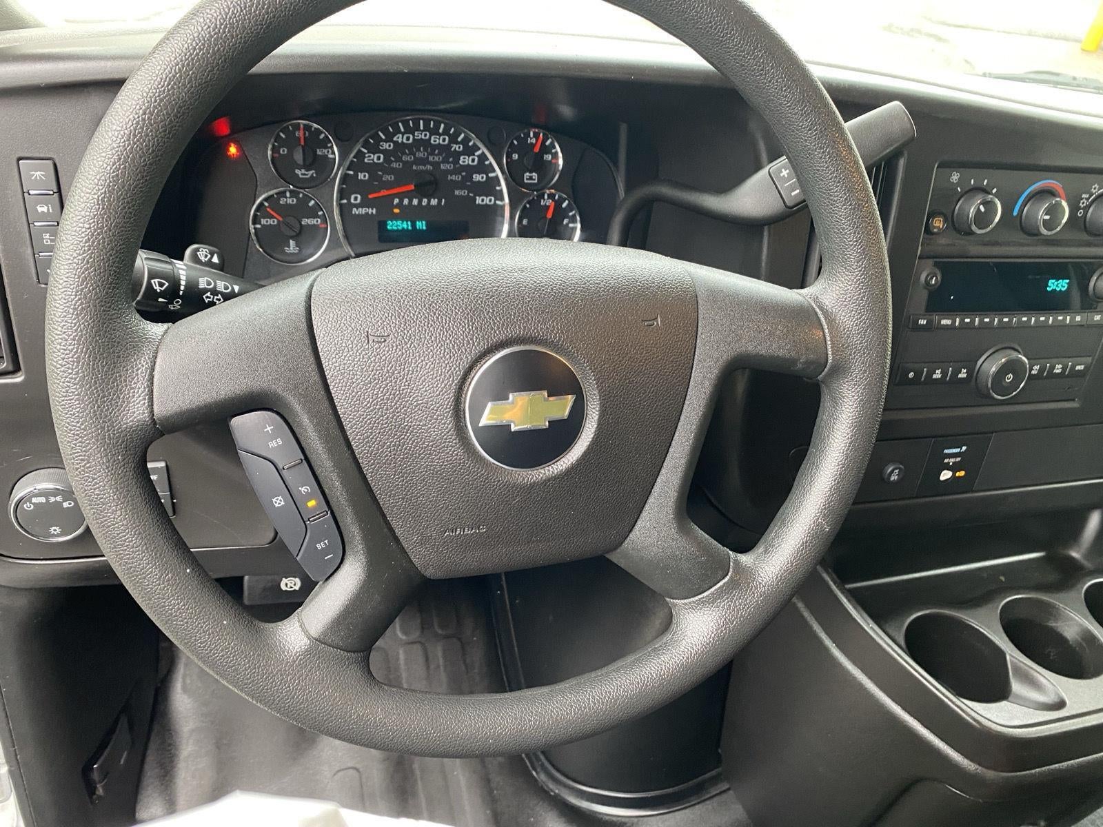 2024 Chevrolet Express Cargo 2500 WT