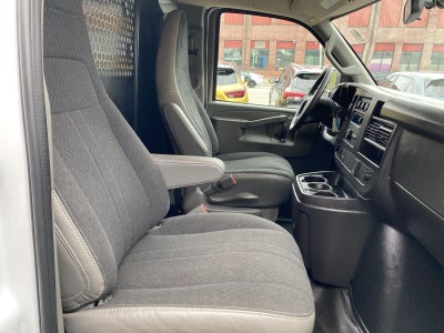 2024 Chevrolet Express Cargo 2500 WT