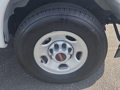 2025 GMC Savana Cutaway 3500 1WT