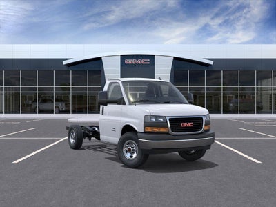 2025 GMC Savana Cutaway 3500 1WT