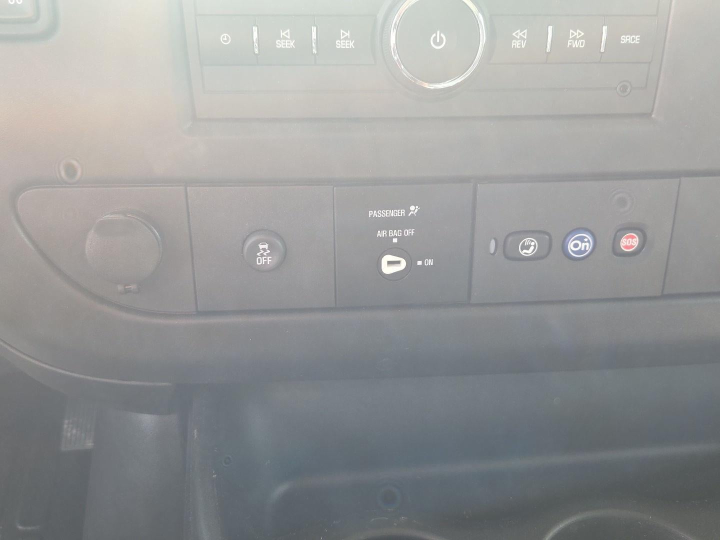 2025 GMC Savana Cutaway 3500 1WT