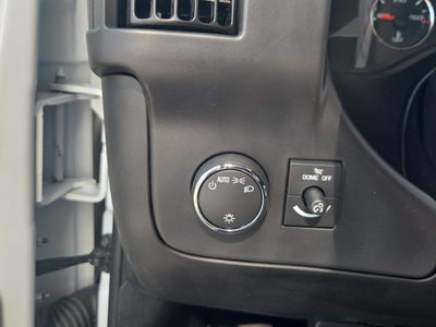 2025 GMC Savana Cutaway 3500 1WT