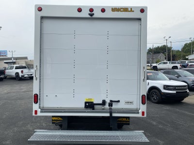 2025 GMC Savana Cutaway 3500 1WT