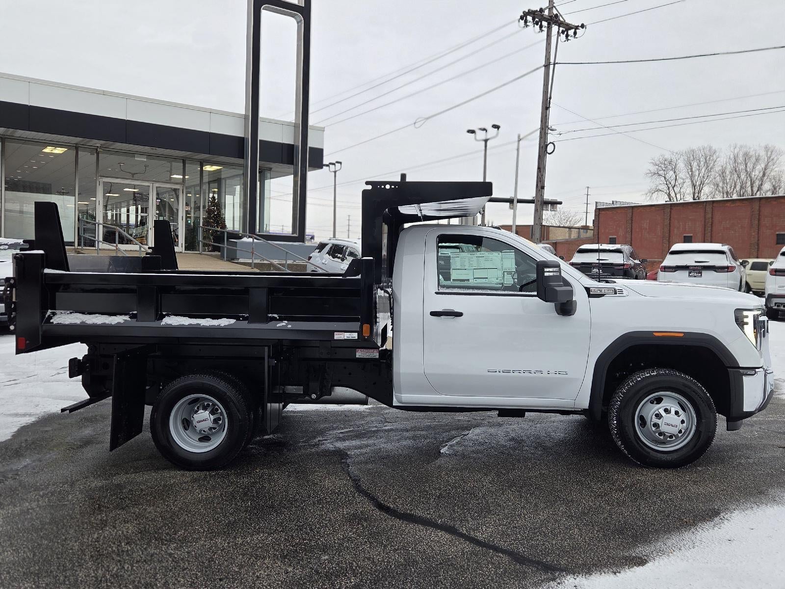 2026 GMC Sierra 3500 HD Chassis Cab Pro