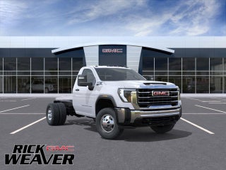 2026 GMC Sierra 3500 HD Chassis Cab Pro