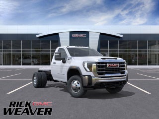 2026 GMC Sierra 3500 HD Chassis Cab Pro
