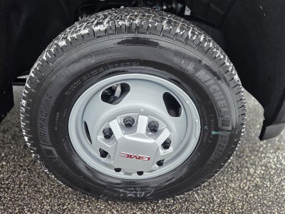 2026 GMC Sierra 3500 HD Chassis Cab Pro