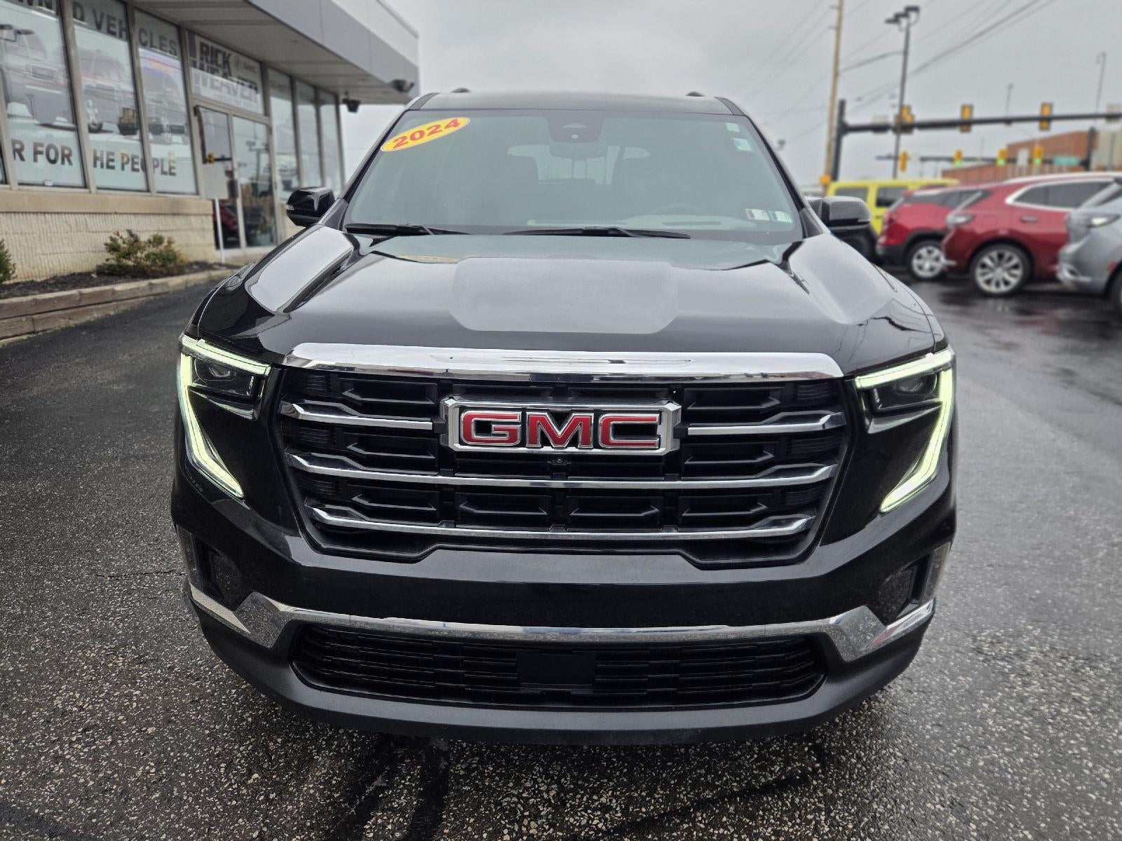 2024 GMC Acadia Elevation