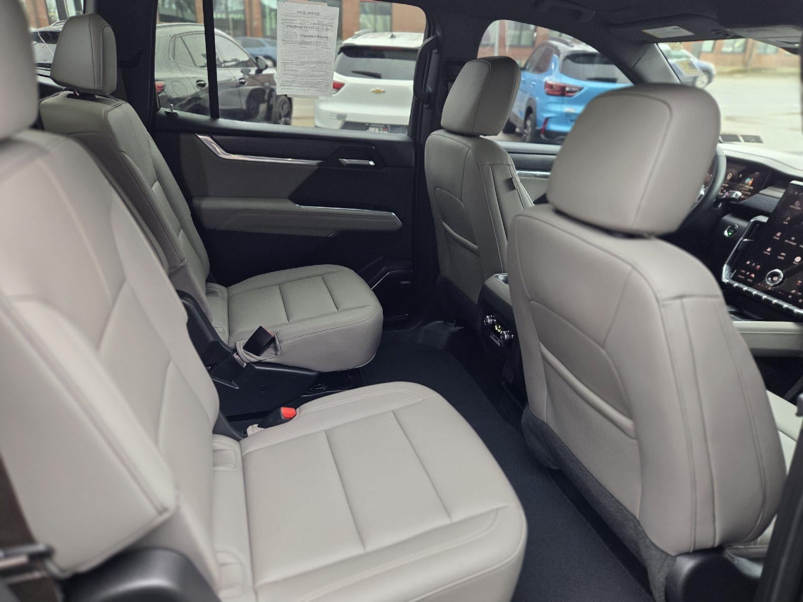 2024 GMC Acadia Elevation