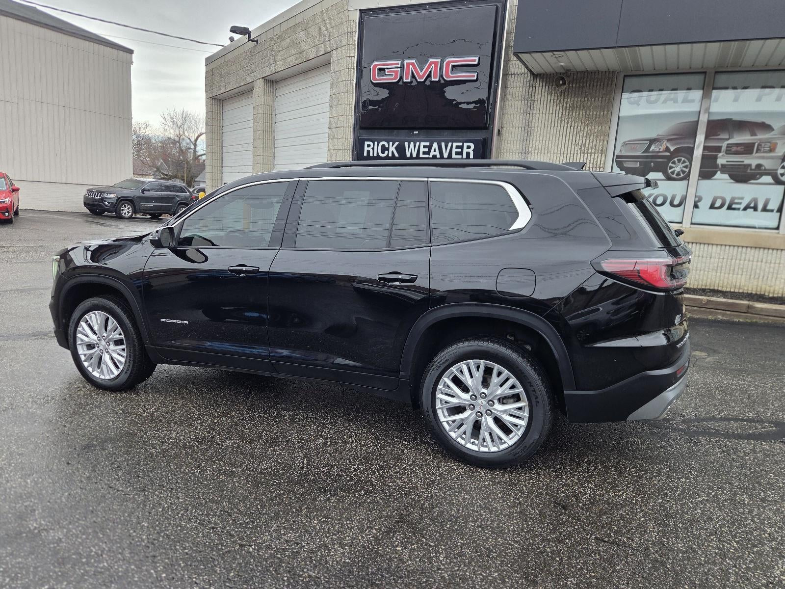 2024 GMC Acadia Elevation