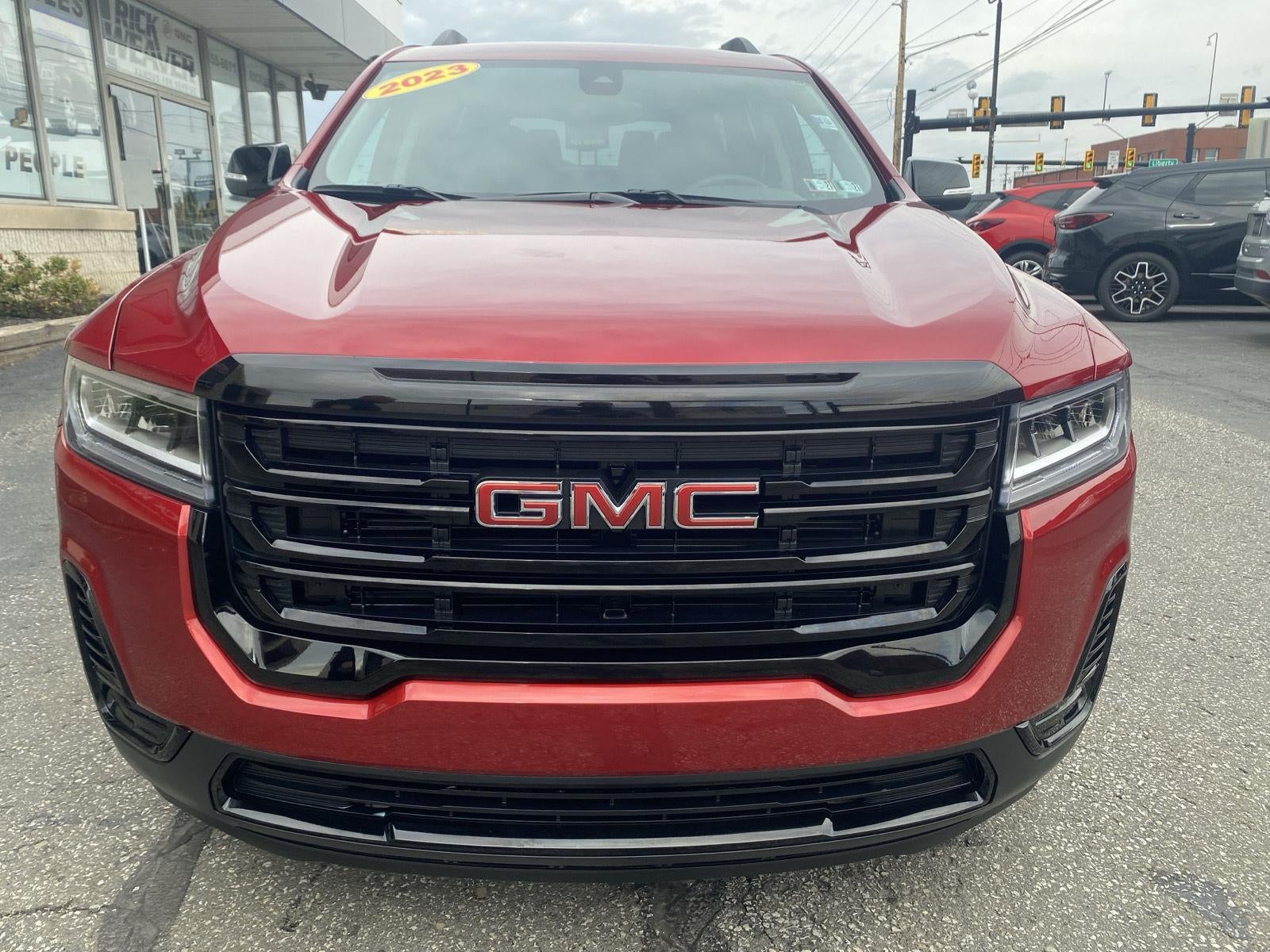 2023 GMC Acadia SLE