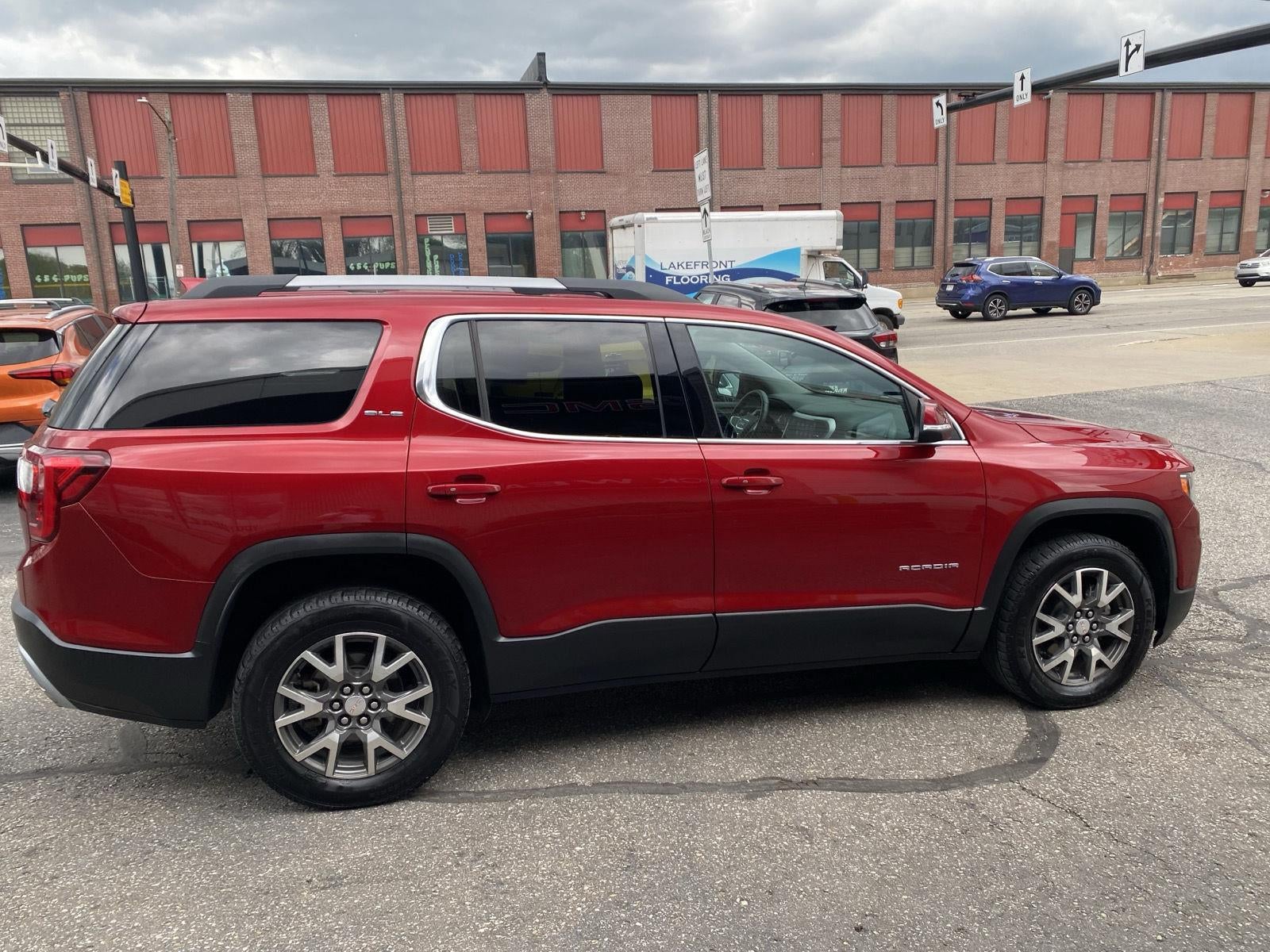 2021 GMC Acadia SLE