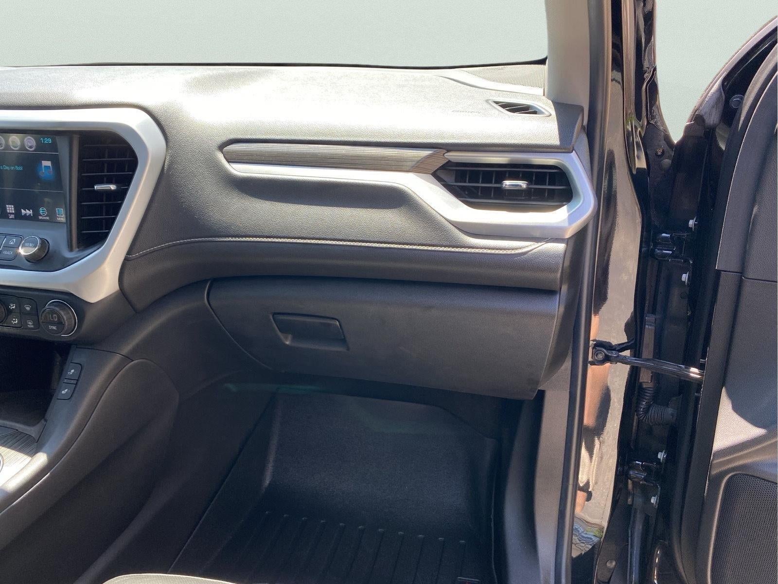 2019 GMC Acadia SLT
