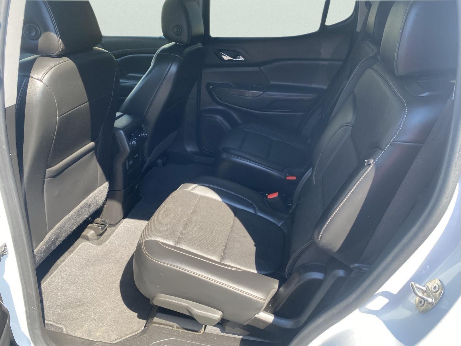 2021 GMC Acadia SLT