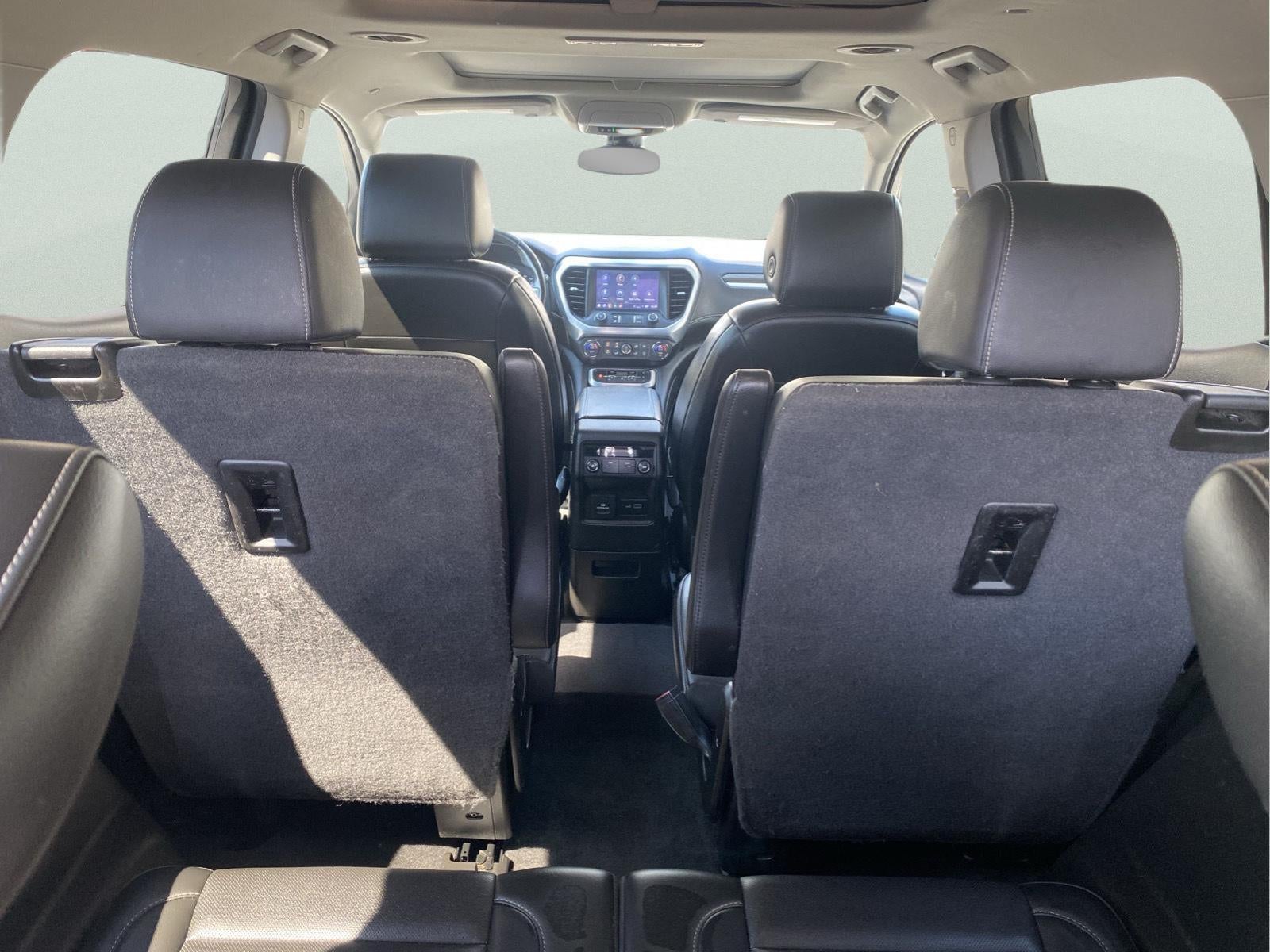 2021 GMC Acadia SLT