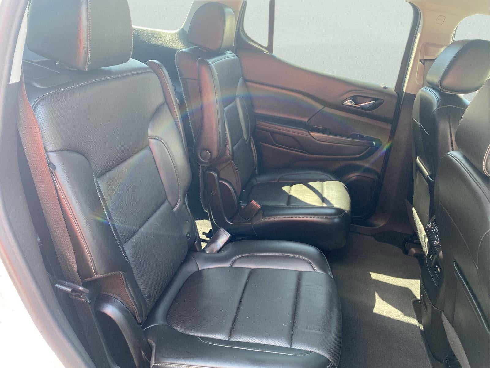 2021 GMC Acadia SLT