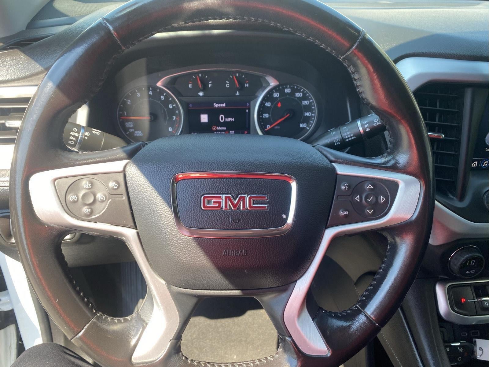 2021 GMC Acadia SLT